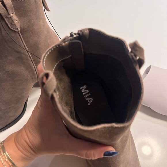 NEW MIA Aedlin Gray Suede Zipper Back Ankle Boots Size 11M - Picture 7 of 10